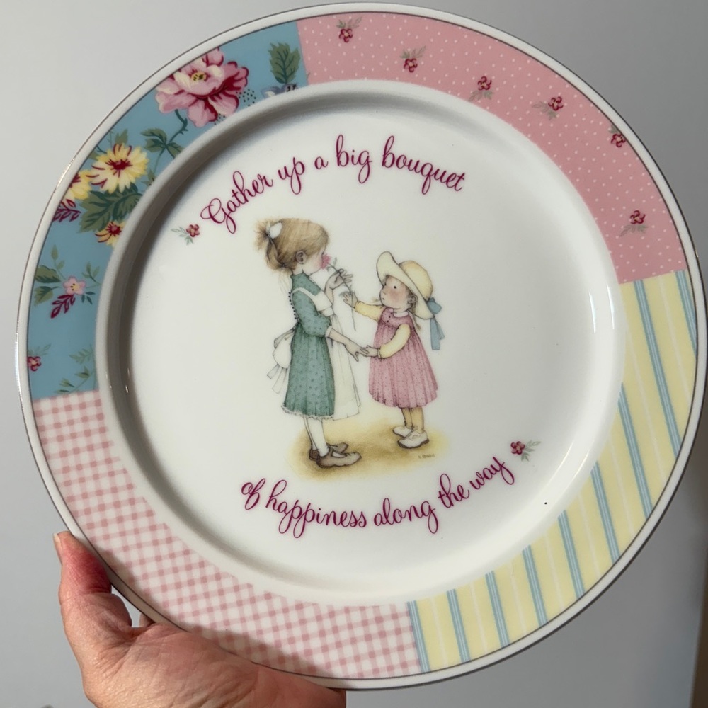 Holly Hobbie Floral Patchwork Decorative Plate